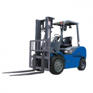 临晟:FB30/35 - 3/3.5吨电动叉车 (高压锂电)