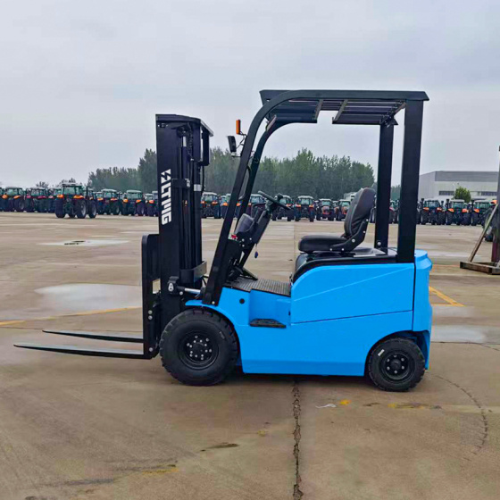 临晟：FB15/18/20 - 1.5/1.8/2 吨电动叉车（铅酸电池）