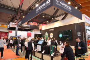 荷贝克：桥接亚欧，以“双核”驱动绿色能源通道 