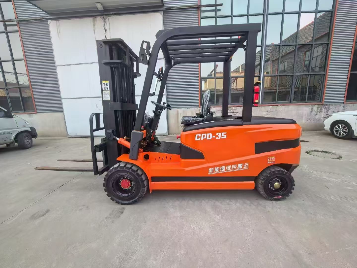 3.5吨电动叉车