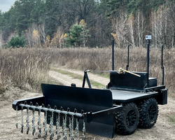 Ratel 反地雷 机器人排雷综合体