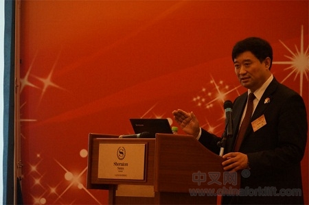 《中国工程机械行业整体运行情况及展望的报告》