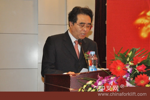 国内首家CRALIFT叉车配件平台上线－－国家工程机械质量监督检验中心副主任雷晓卫致辞
