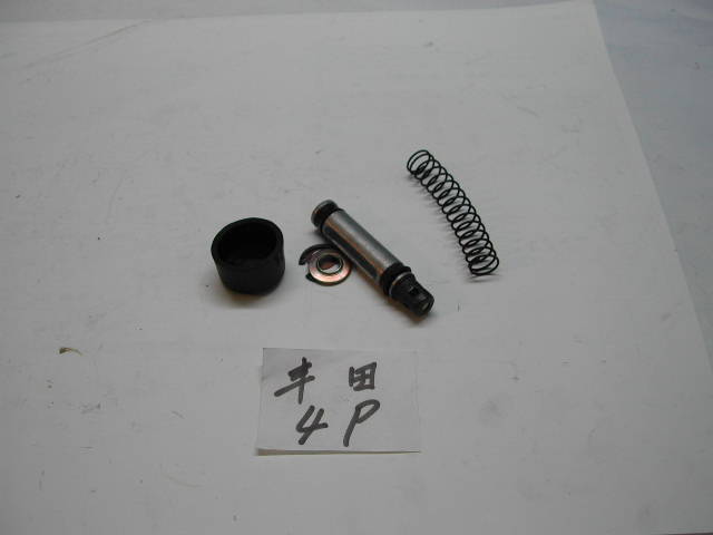 刹车总泵修理包  