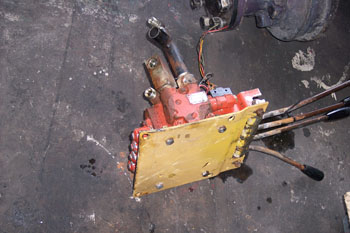 力至优四联多路阀 多路阀