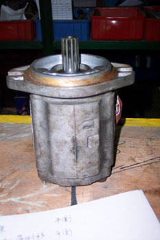 多种纯进口二手拆车件 1.5T  2T  2.5T 3T