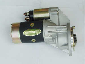 专业经营各类国产/进口叉车配件，承接各类叉车维修/保养业务。