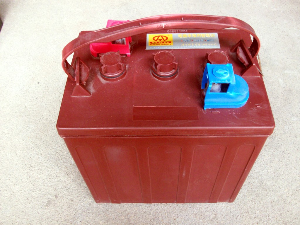 大地牌高尔夫车用蓄电池 8V180  6V180  6V200  8V135