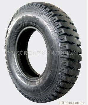 11-22.5拖车轮胎 11-22.5_中国叉车网(www.chinaforklift.com)