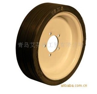 2.00-8和16X5升降机用实心轮胎 2.00-8和16X5_中国叉车网(www.chinaforklift.com)