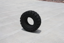 叉车实心轮胎 5.00-8 5.00-8