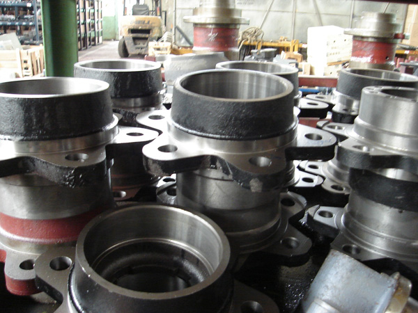 驱动轮毂1-7T 适用车型合力 TCM