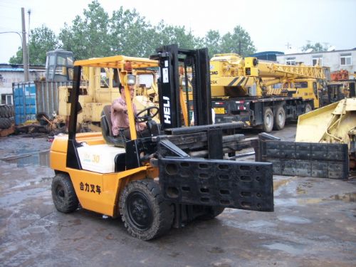 叉车轮胎 500-8,600-9,700-9，650-10,700-12，700-15,825-12,825-15,18*7-8,21*8-9,23*9-10,23*10-12，26*9-15,250