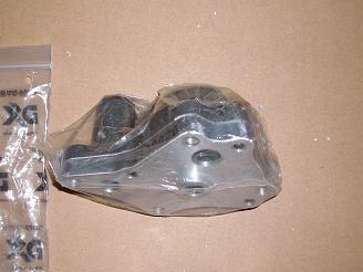 发动机缸盖总成 康明斯A2300，B3.3