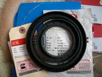 前后油封，进排气门，进排气歧管 康明斯A2300,B3.3
