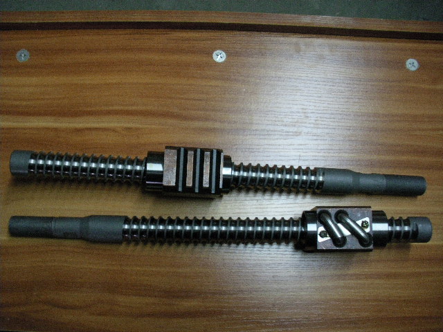 供应力至优叉车配件 力至优平衡重式叉车转向螺杆 FB