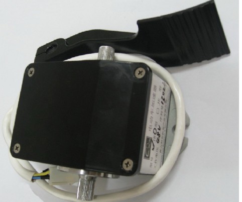 供应高尔夫球车电动巡逻车游览观光车等使用的电阻式加速器 JE0