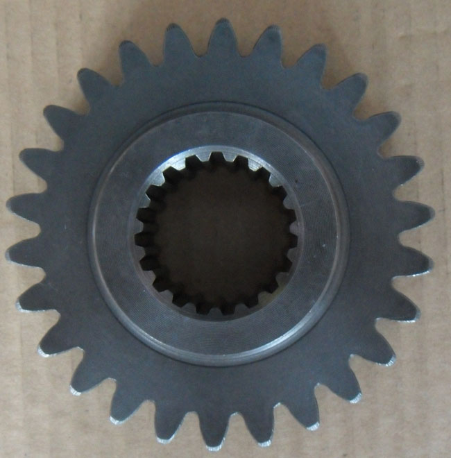 惰轮，输入齿轮。输出齿轮 中南