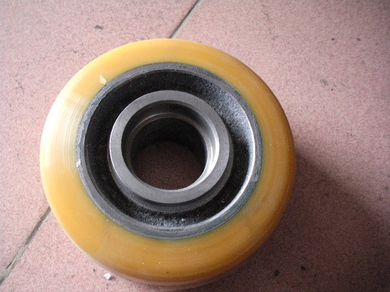 叉车轮胎 BT叉车辅助轮 叉车配件 150*50