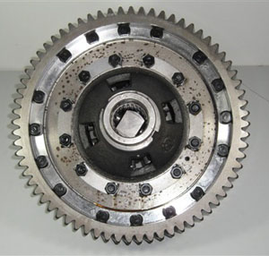 供油泵，水泵。 台励福