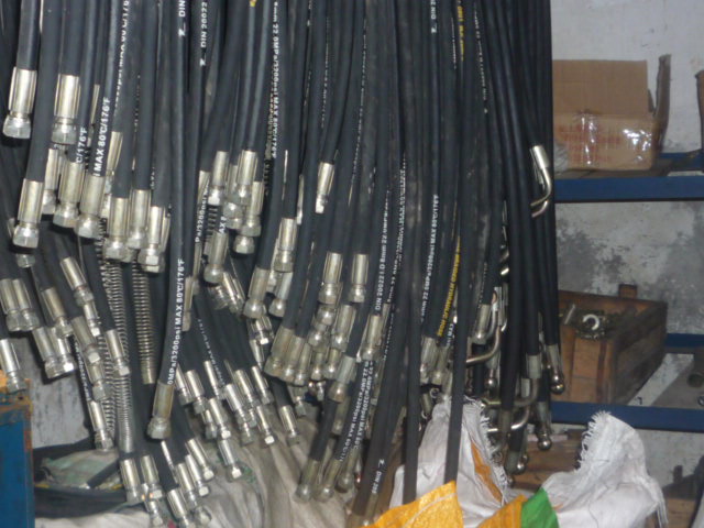 横置缸油管 横置缸油管