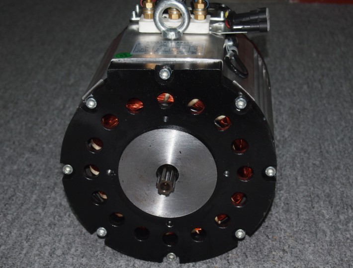 低压交流异步电动机