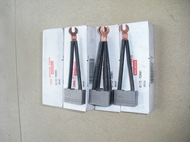 力至优叉车配件 力至优叉车马达碳刷 液压马达碳刷