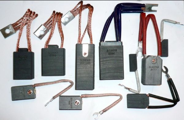 【进口】“电动轮汽车电机碳刷”“电动轮汽车电机碳刷”【价格】 电动轮汽车电机碳刷