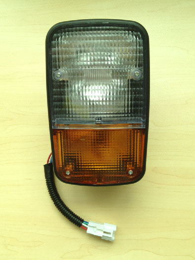 8F前双色大灯 RH LH