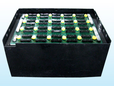 供应高尔夫球车专用牵引用铅酸蓄电池 11DIN-600