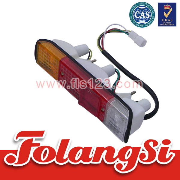 叉车配件 后组合灯总成12V 丰田 5-6F10-30