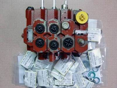 多路阀修理包 7F30  8F30