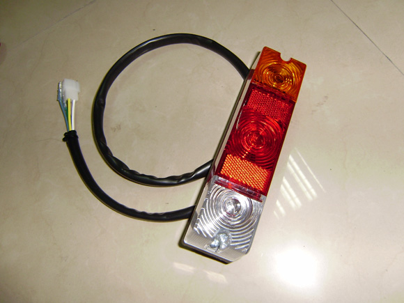 电器件  后尾灯 1376749