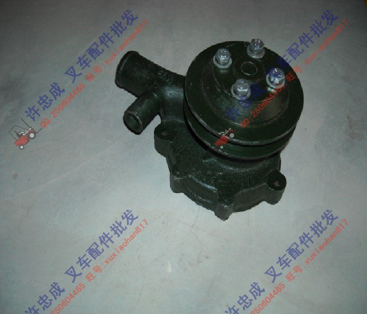 叉车配件批发叉车莱动495柴油机水泵总成配4d30gb发动机许忠成供应 莱动495