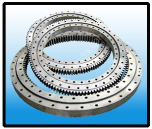 单排交叉滚柱式回转支承 111.25.500