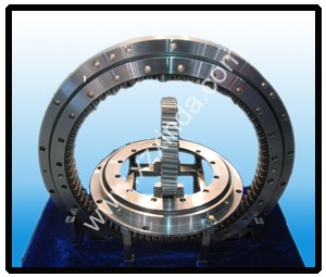 三排滚柱式回转支承 三排滚柱式回转支承