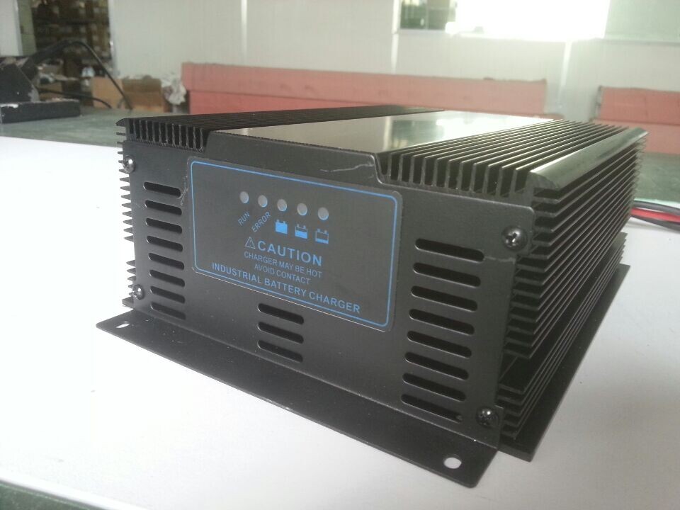 洗地机智能充电器 24V10A,24V15A,24V20A