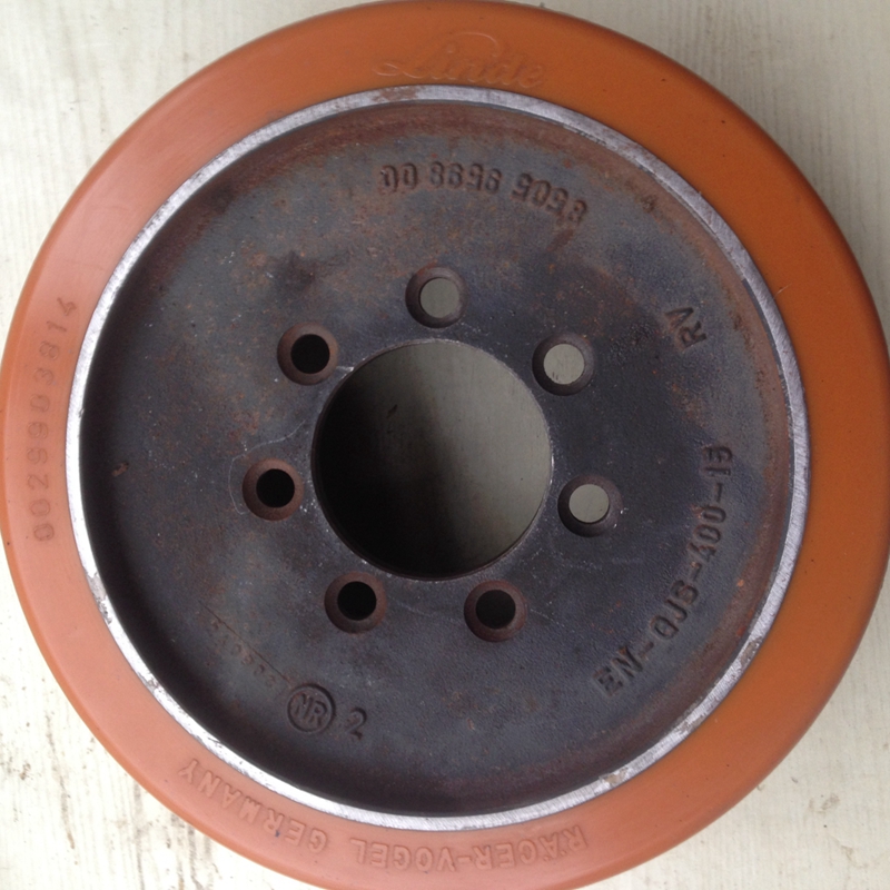 林德R车电动叉车驱动轮343*135-90聚氨酯轮子 林德R12，R14，R16