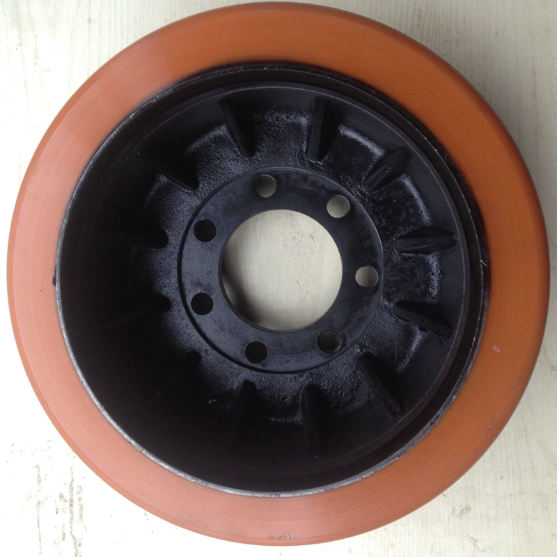 林德R14，R16车电动叉车驱动轮330*135-90聚氨酯轮子 林德R14，R16