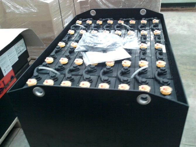 合力叉车电池 24－7DB700