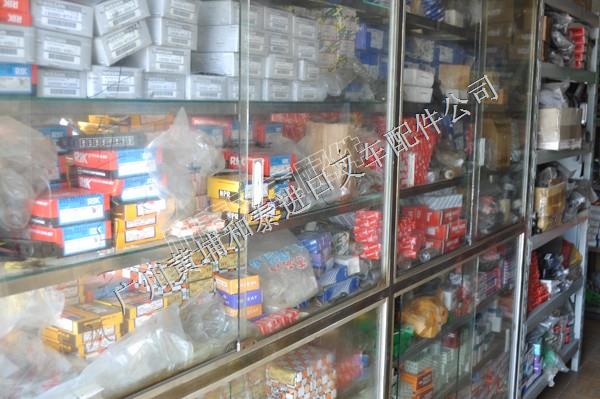 和泰进口叉车配件系列
