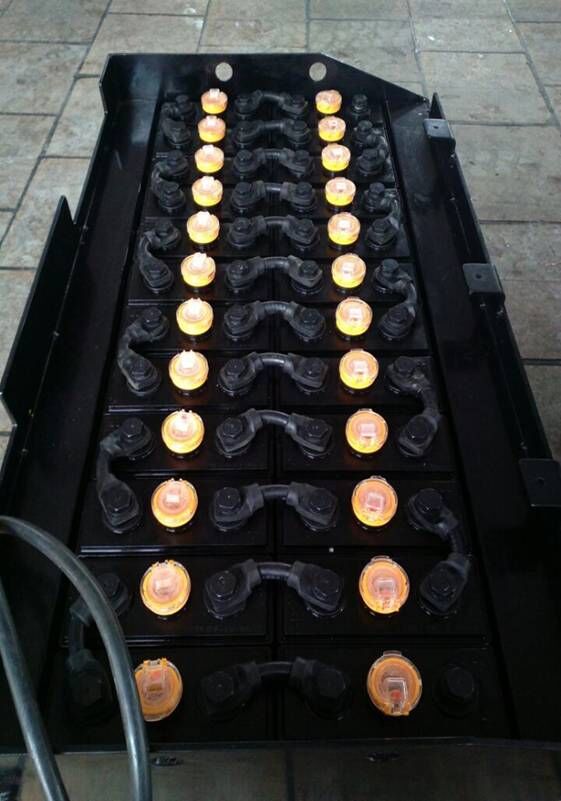 牵引电池 8VBS-400