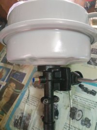 助力器