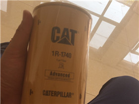 卡特1R-1740柴油滤芯 质优价廉 质量保证 1R-1740