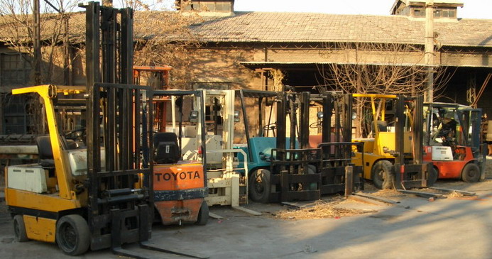 北京大成通港:对外销售租赁丰田电动式叉车 4FBR