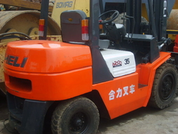 上海腾发:出租1-10吨进口国产柴油叉车,1-3吨电动叉车 CPCD1-CPCD10