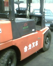 转让出租07年3T合力叉车，九成新。 CPC3T