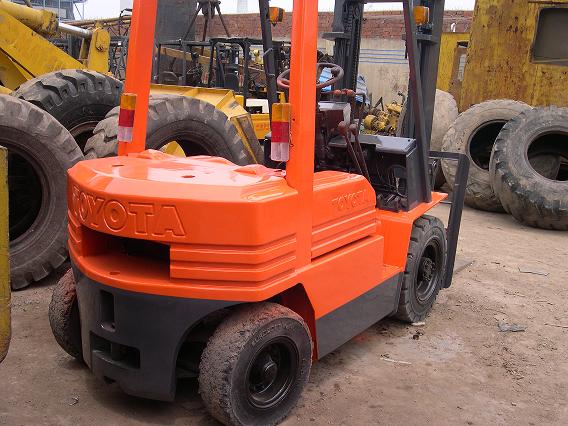 上海楚合：出租叉车优质叉车服务 CPCD1.0-CPCD100