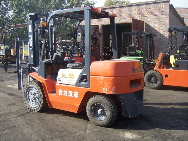 上海楚合：租赁叉车出租叉车1-10吨叉车 CPCD1.5-CPCD70
