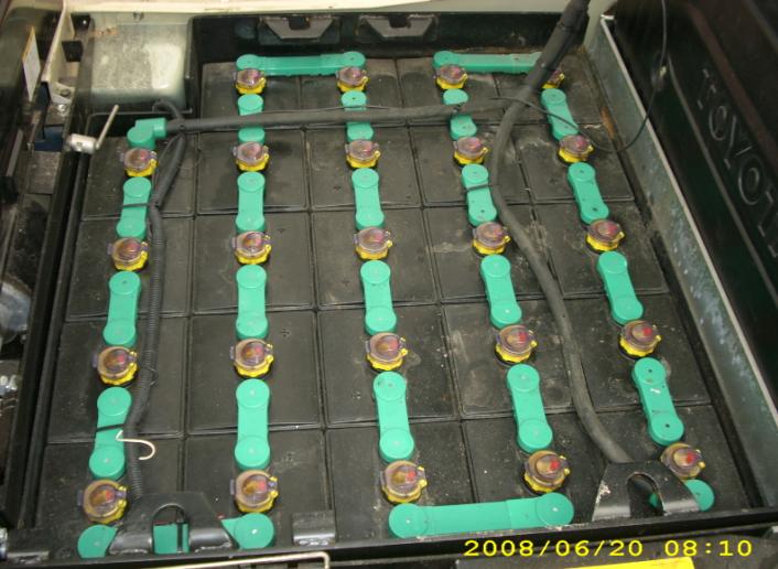 105#电动平衡重叉车（自由柱） 7FB15自由柱